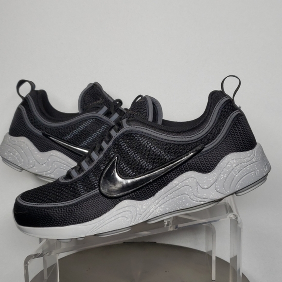 nike zoom spiridon grey